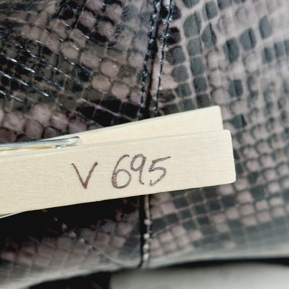 Marc Fisher Dyvine Snake Print Block Heel Zip Up Ankle Booties V695 - Picture 14 of 14